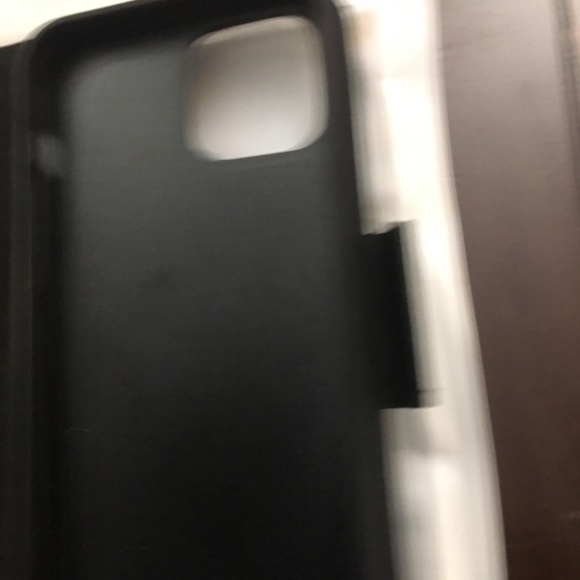 Newseego Leather Case Compatible with iPhone 12/iPhone 12 Pro Black - Picture 4 of 14